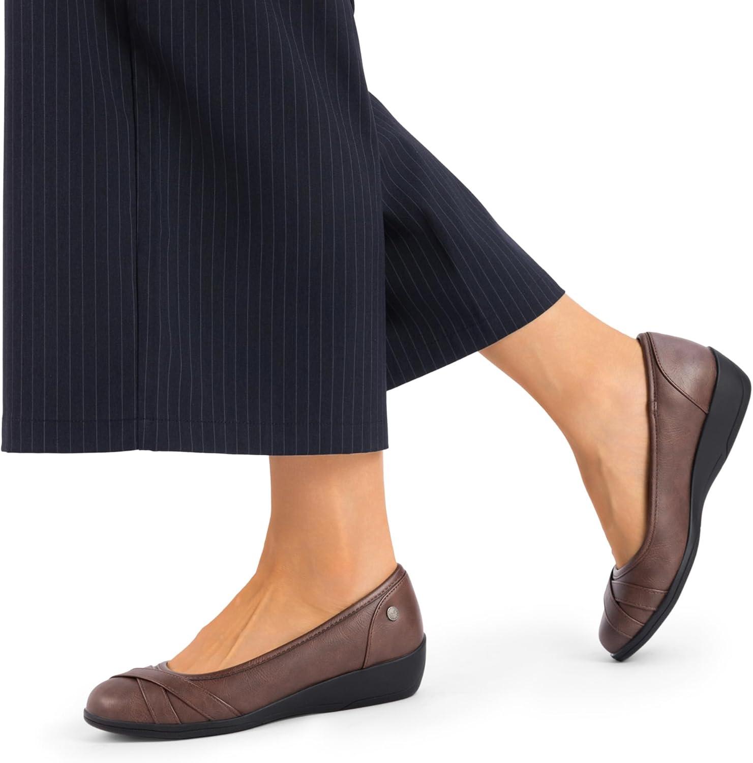 imageDREAM PAIRS Womens Ballet Flats Business Office Work Dress Shoes Comfortable Dressy Flats for WomenBrown